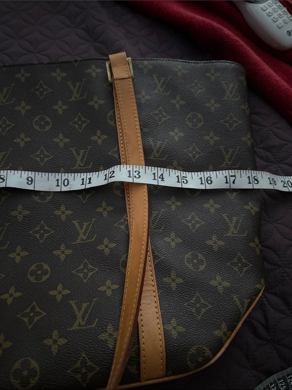 Vintage Leather Tote - Picture 3 of 6